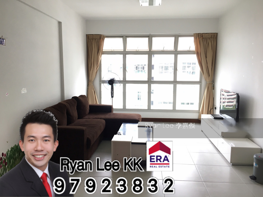 Woodlands Drive 50 thumbnail photo